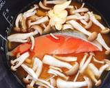 鮭としめじの炊き込みご飯〜バター醤油味〜作り方1写真