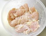 柔らか鶏むね肉･なす･トマトのチーズ焼き作り方1写真