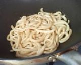 カレーと春キャベツ入り醤油焼きうどん作り方3写真