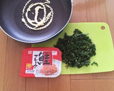 絶品！フキの葉と鮭フレークのふりかけ作り方1写真