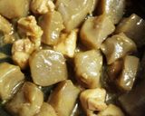 簡単！こんにゃくと鶏肉の甘辛味噌煮作り方4写真
