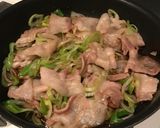 フライパンで簡単！豚バラすき焼き丼ぶり♡作り方4写真
