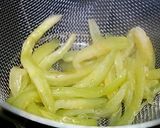 青じそドレッシングで♪茄子の翡翠麺サラダ作り方2写真