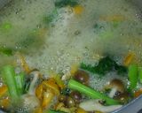 朝食にも♪なめこと小松菜しめじのお吸い物作り方5写真