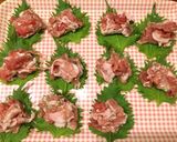 味付けはぽん酢と塩麹だけ☆豚こましそ巻き作り方4写真
