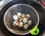 栄養満点!うずらin鶏団子バルサミコ炒め作り方1写真
