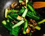 下茹でなし小松菜とひき肉のオーバーライス作り方3写真