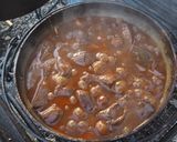 ダッチオーブンでタンシチュー☆キャンプ飯作り方5写真