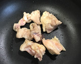 簡単お弁当のおかず『鶏肉のトマト煮込み』作り方3写真