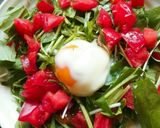 旨い塩で。完熟トマトと温泉卵のサラダ。作り方4写真