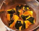 南瓜の煮物＊鳥ひき肉のそぼろあんかけ作り方2写真