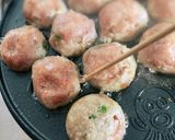 たこ焼き機で肉団子作り方3写真