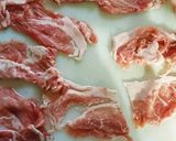 揚げる豚こま他人丼(めんつゆ)作り方1写真