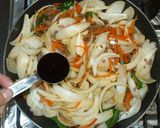 新たまねぎとひき肉の野菜炒め♪レモン風味作り方10写真
