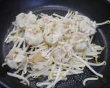 簡単！１鍋☆焼売ともやしのからし蒸し作り方2写真
