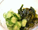 きゅうりと油揚げとろろ昆布中華風酢の物作り方1写真