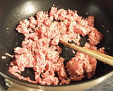 人参と玉ねぎのクミンめんつゆそぼろ炒め作り方3写真