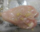 柔らかい蒸し鳥　ローズマリーとレモン風味作り方1写真