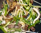 食感楽しい！砂ずりと筍のオイマヨ炒め！作り方4写真