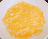 ふわとろオムライス☆煮込みハンバーグのせ作り方6写真