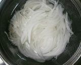 新玉ねぎとトマトのサラダ☆作り方1写真