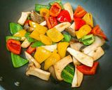 鶏肉と3色ピーマンの中華風炒め作り方4写真