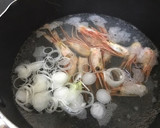 えび（甘エビも）の頭、殻のだしで★味噌汁作り方1写真