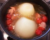 丸ごと玉ねぎとレタスのスープ♡作り方8写真