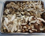 ポルチーニ茸ときのこのパスタ作り方1写真