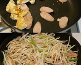もやしと魚肉ソーセージのチャンプル作り方4写真