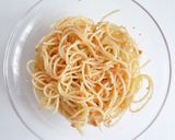 鮭フレークで簡単　大葉と鮭の和風パスタ作り方2写真