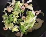 むきエビとキャベツのクリームパスタ作り方3写真