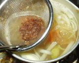 バター風味の具だくさん味噌汁作り方3写真