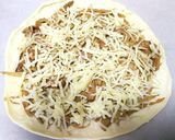 簡単♪ゴボウと豚肉の和風ごまだれピザ☆作り方5写真