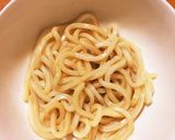 レンジで簡単！納豆キムチ釜玉うどん作り方2写真
