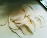 ♦新玉ねぎ&絹さやのお味噌汁♦作り方1写真