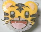 簡単★しまじろうおにぎり(キャラ弁)作り方14写真