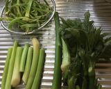 山独活の下処理と天ぷら・酢味噌和え作り方3写真