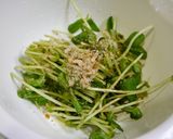 簡単副菜！たっぷり豆苗作り方2写真