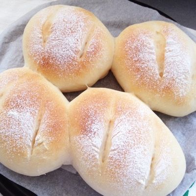 ヨーグルト酵母でパンを焼く。 : 自然発酵種「るゔぁん」でもっと味わい深いパン… ヨーグルト酵母でパンを焼く。 自然発酵種「るゔぁん」でもっと