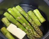 グリーンアスパラのバター煮込み作り方1写真