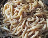 マヨ醤油味の焼きうどん作り方4写真