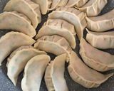 簡単な自家製ニラとキャベツの餃子作り方7写真