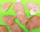 ぷりっと♪鶏胸肉のマヨネーズ炒め作り方1写真