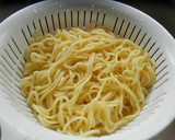 材料4つで簡単★ツナとトマトのまぜそば作り方3写真