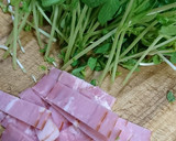 豆苗とベーコンの塩にんにく炒め作り方1写真