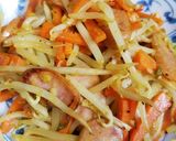 ウィンナーと人参モヤシ炒め カレー味作り方4写真
