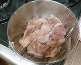 鶏もも肉と白菜のにんにく黒胡椒蒸し作り方3写真