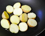 新ジャガ小芋と筍のこってり味噌炒め作り方8写真