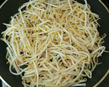 ヘルシー！鶏肉と山芋の和風ほっこり炒め煮作り方3写真